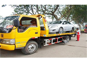 巴彦淖尔附近24小时汽车拖车服务热线